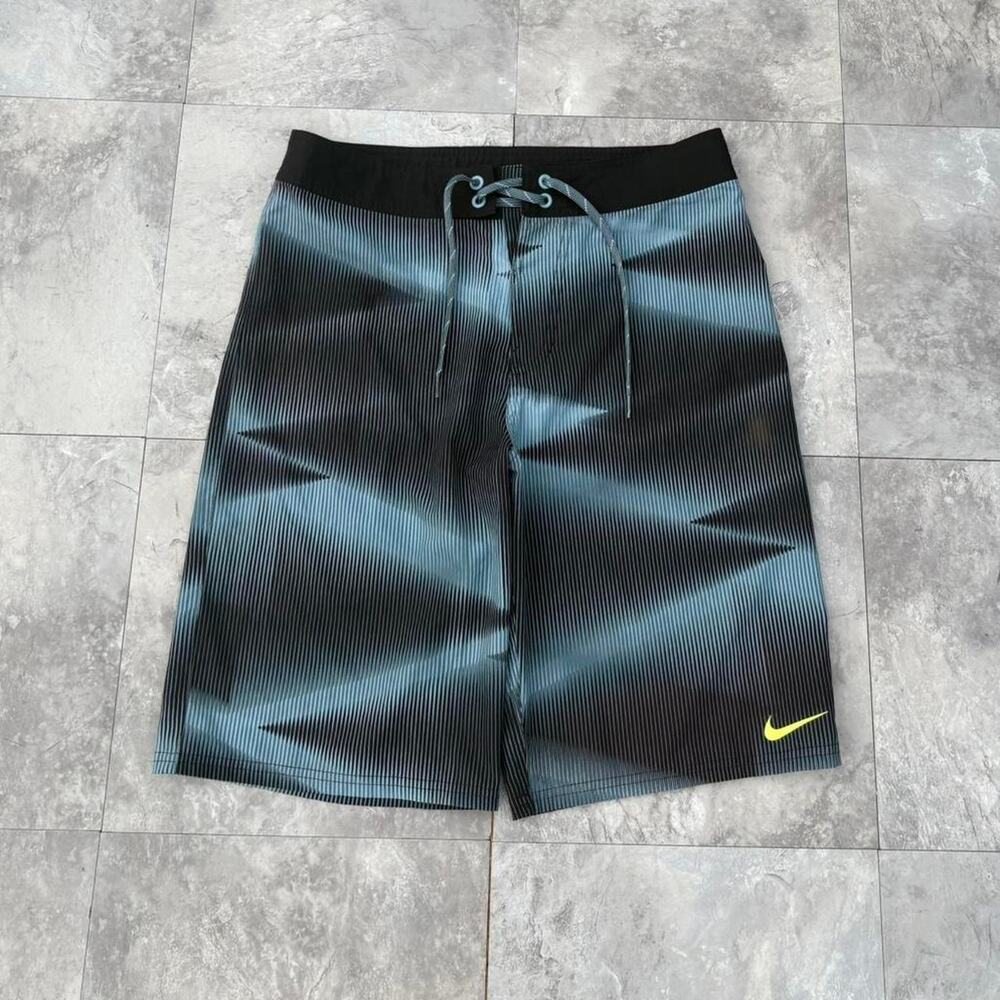Vintage y2k nike cyber board